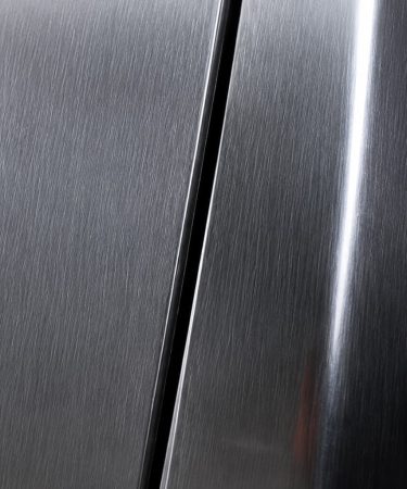 Qual a diferença entre aço inox escovado e aço inox polido?